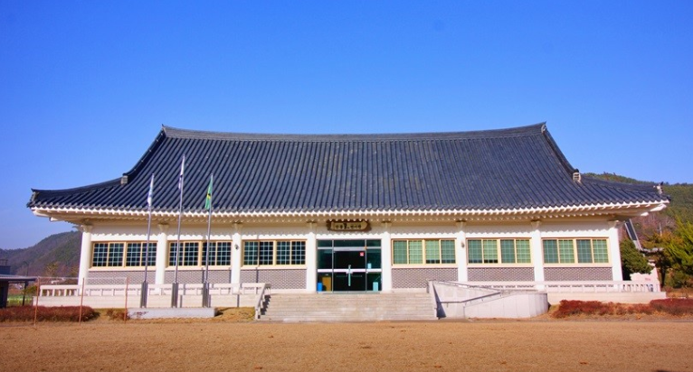 [6시 내고향] 안동 하회마을&amp;#44; 부용대&amp;#44; 안동포 체험&amp;#44; 벽화마을 카페&amp;#44; 월영교 정보
