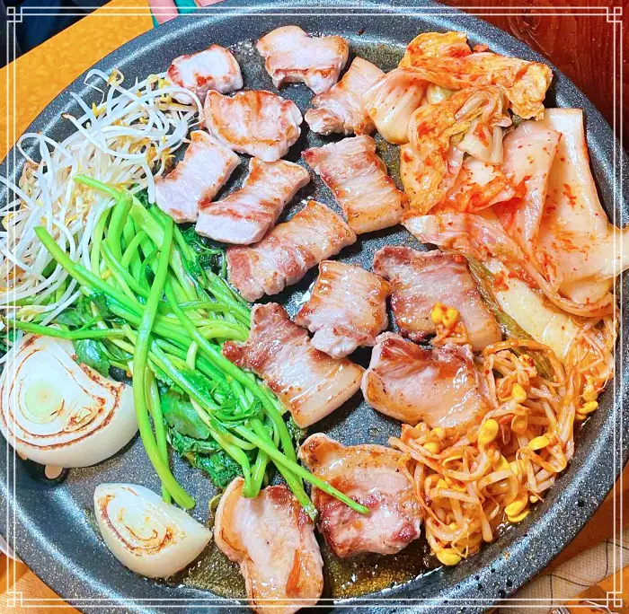 생방송 오늘저녁 숙대입구 남영역 미나리 삼겹살, 냉삼 맛집