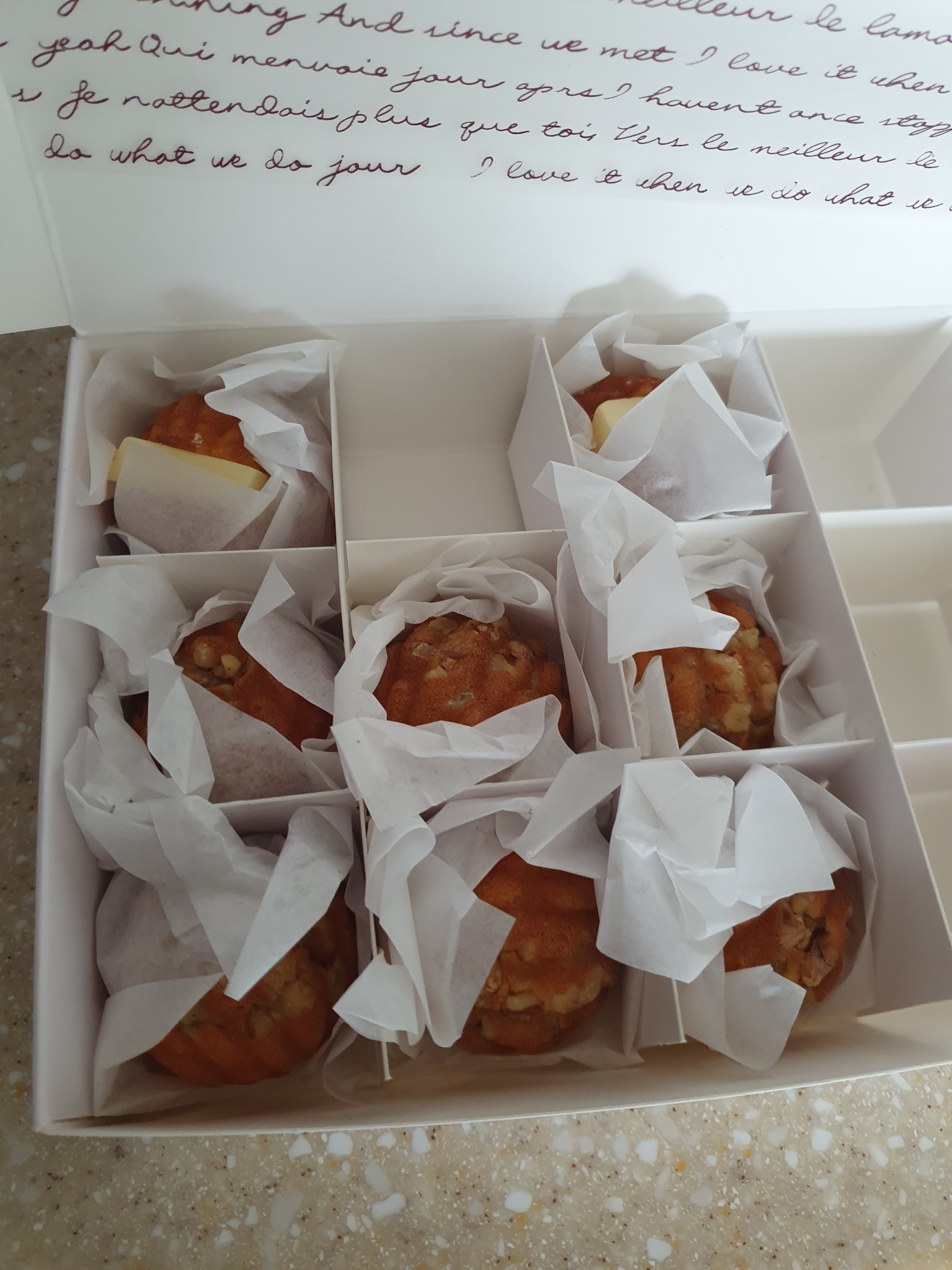 관저동 카페아에 호두과자 15개 포장