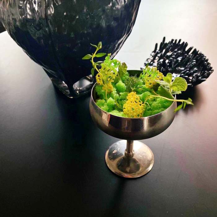 토요일은 밥이좋아 신용산 용리단길 파블로바 맛집 호주 대표 디저트 베이커리 카페 머랭 위 크림 과일 토핑 서울 핫플 6미 토밥 좋아 추천 방송정보