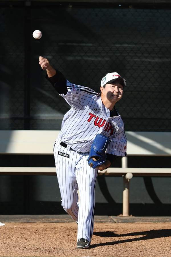 [KBO] 두산 김택연&middot;LG 유영찬 동반 이탈! 어깨&middot;팔꿈치 부상 진단과 향후 불펜 운용 전망 분석 (2026.04.25)