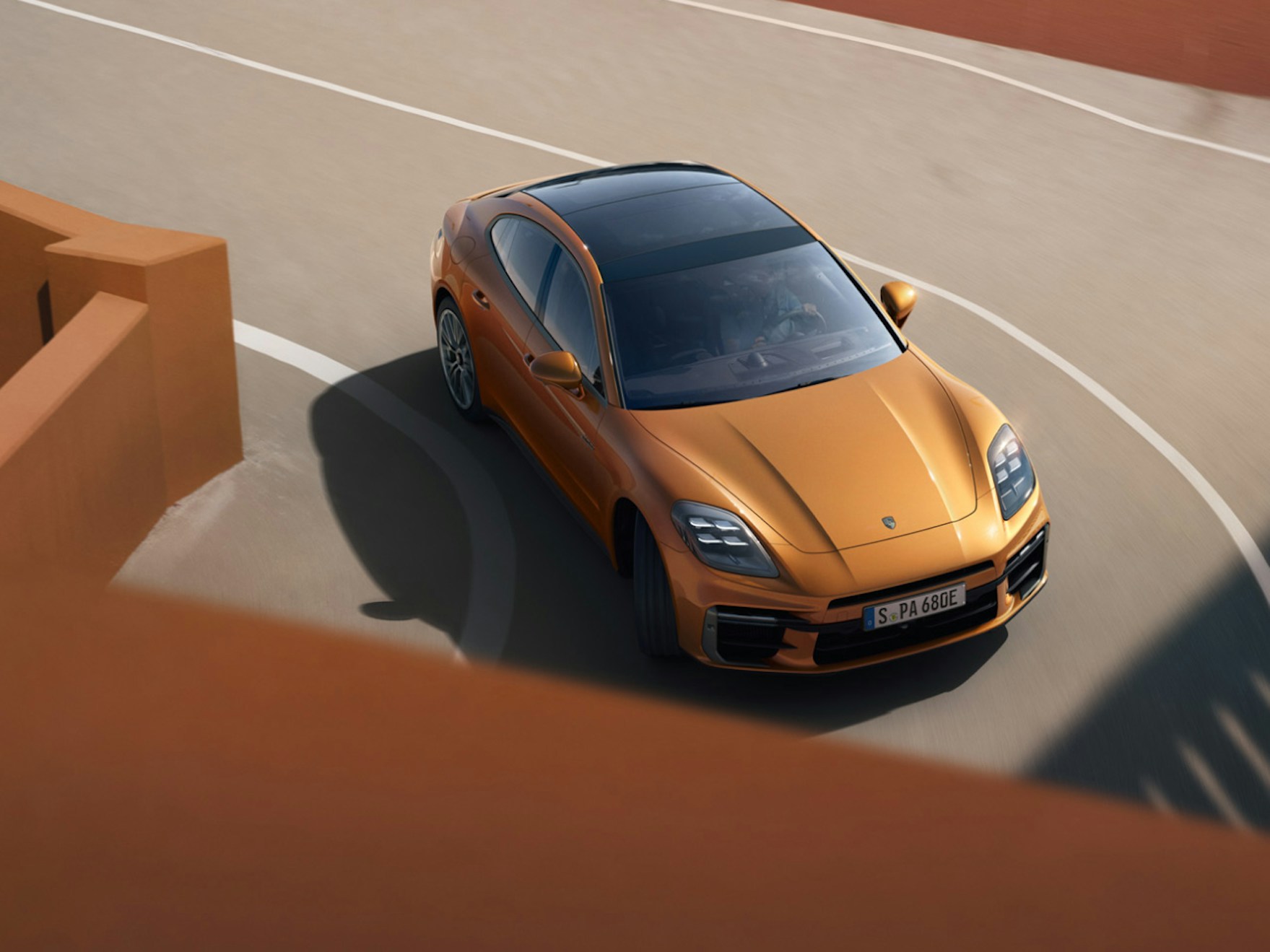 포르쉐 파나메라 터보 E-하이브리드