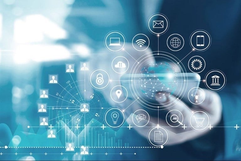 기업은 어떤 방식으로 데이터를 수집하고 활용하는가