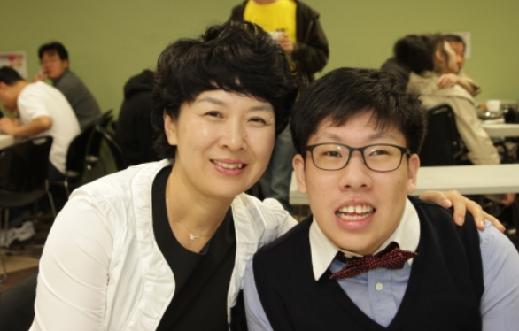 박모세와 어머니 조영애│장애를 이겨내고 음악을 이어가는 모자 이야기