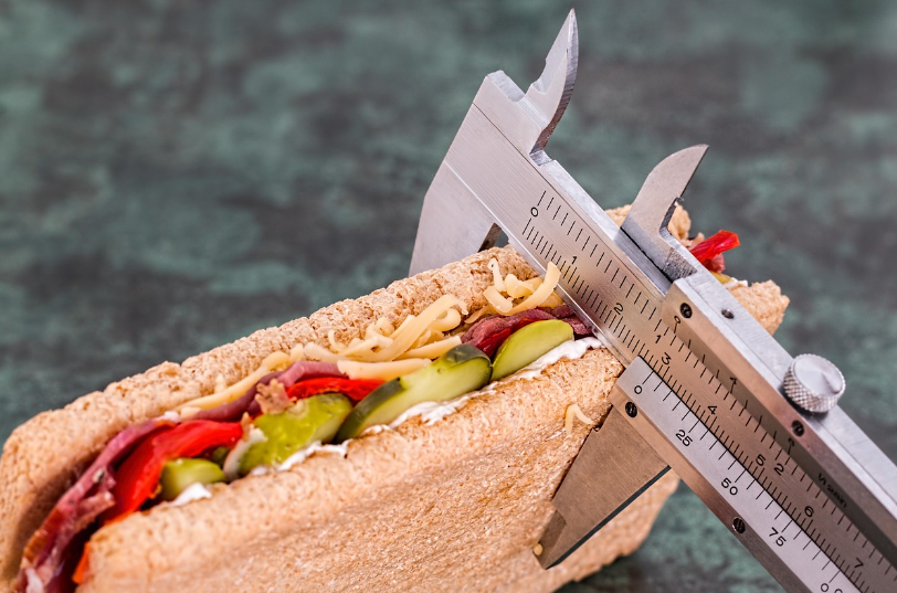 중년의 혈압 관리: 고혈압을 예방하는 생활 습관 관련 사진