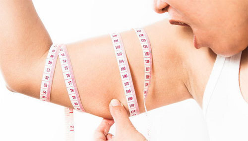 팔뚝살 빼는 최고의 운동법 5가지