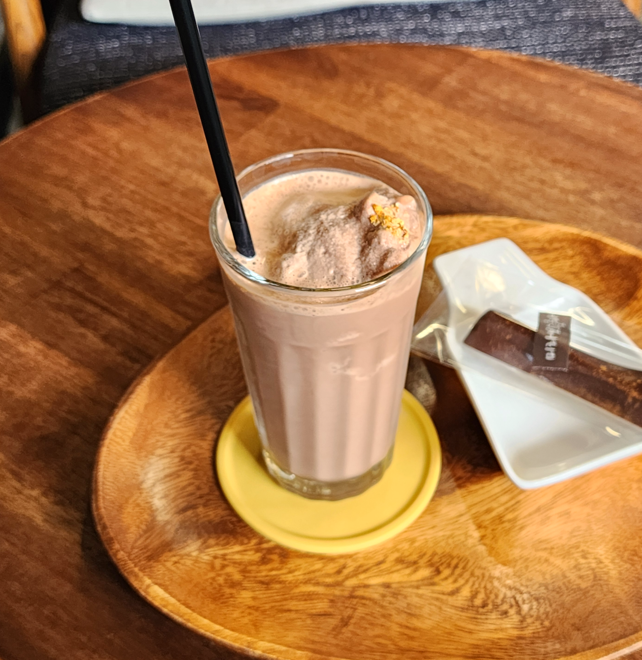 미라보쇼콜라_쇼콜라시러스트