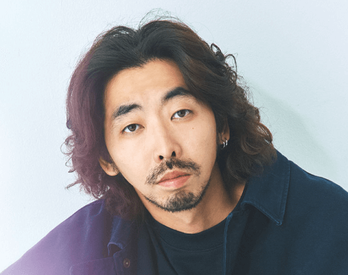 퍼펙트 데이즈 주인공의 동료 역을 연기한 에모토 토키오