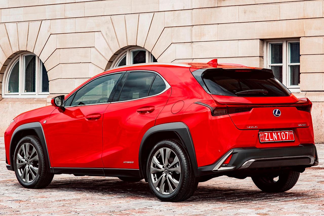 2024 렉서스 UX 하이브리드 외부디자인