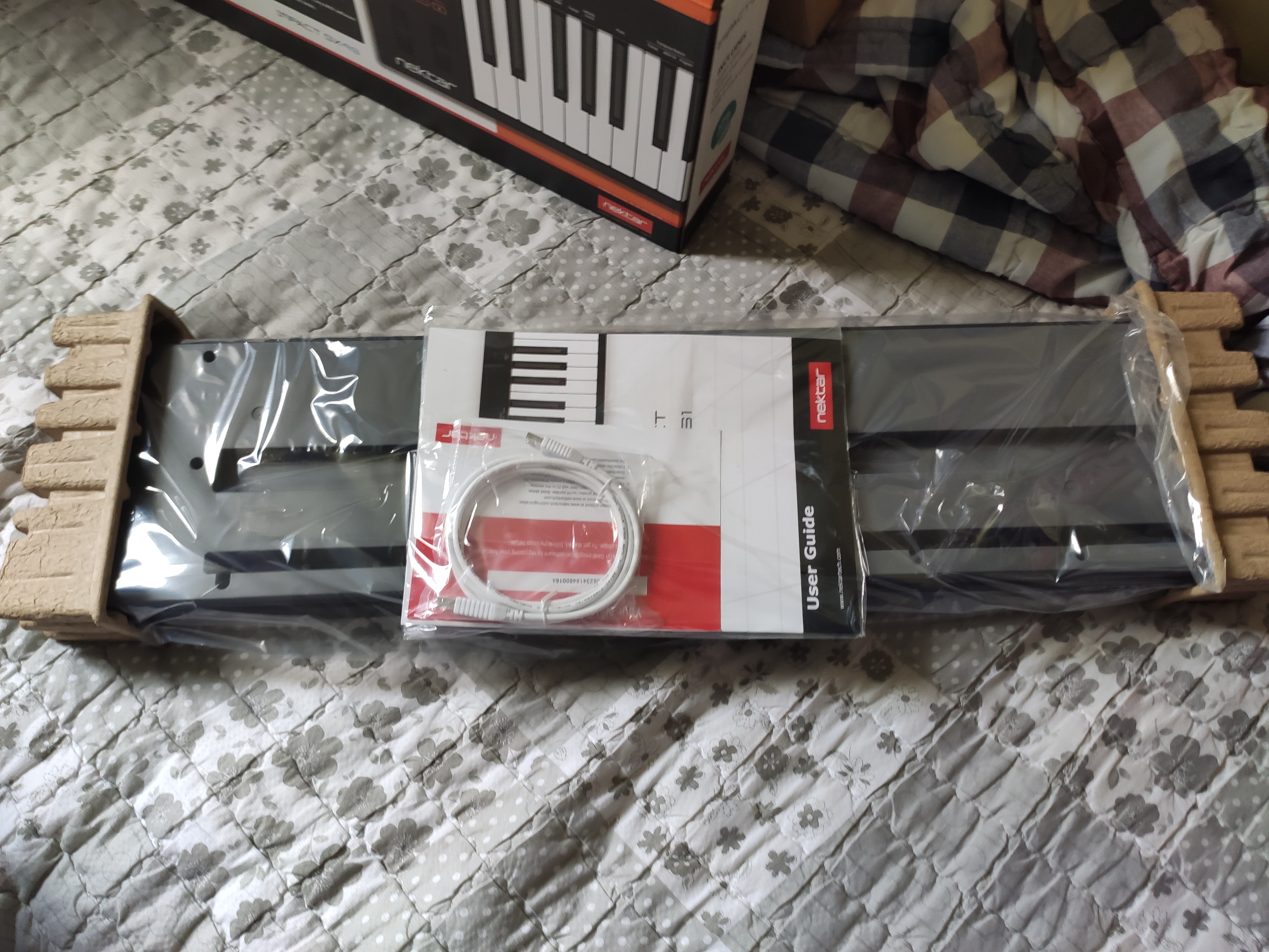 제품을 꺼낸 사진