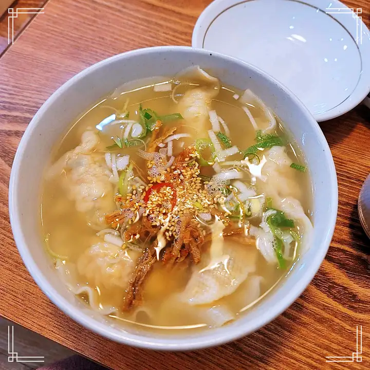 백반기행 김용림 편 이북식 손만두 전골 만둣국 평양식 만두전골 김포 맛집 소개