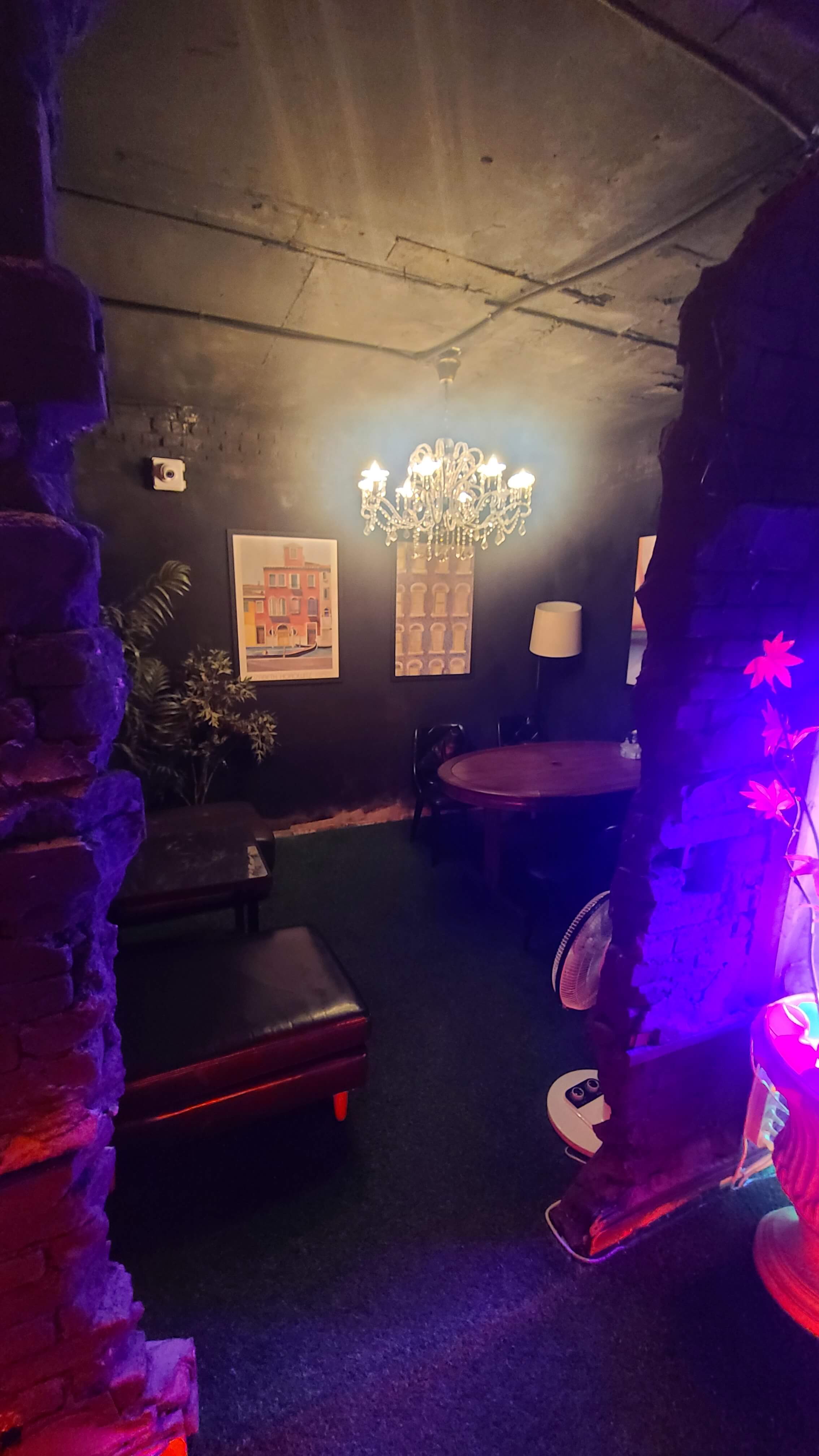 불란서찐빵-2층-첫-번째-방