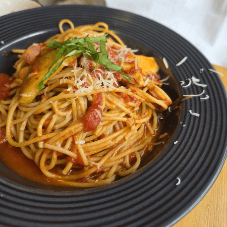 서울 맛집 하루키친의 아마트리치아나 파스타