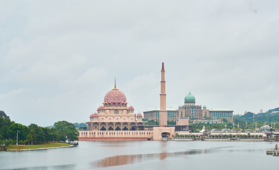 말레이시아 여행 시 꼭 방문해야 할 10가지 명소