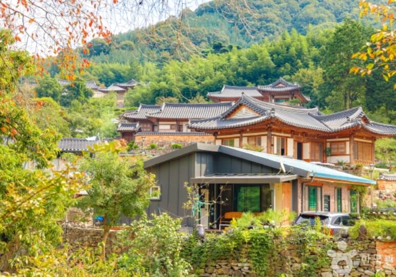 오성한옥마을(출처-대한민국구석구석)