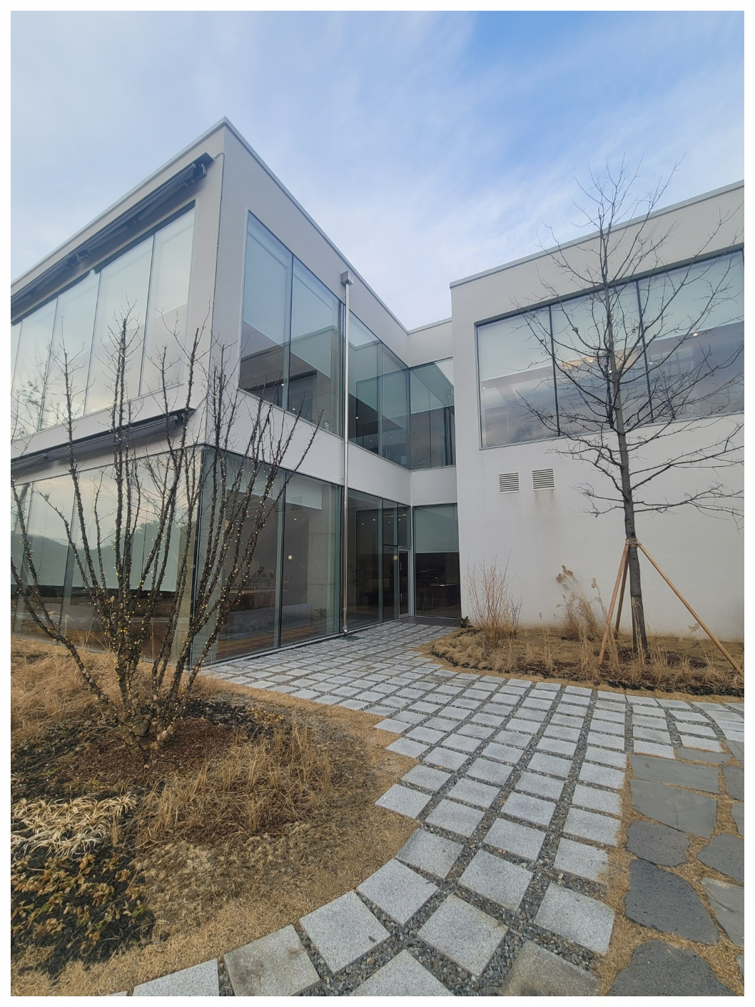 502 커피로스터스 외관