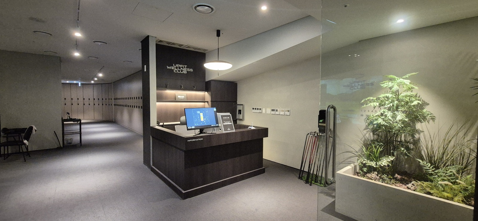 지하1층 골프연습장