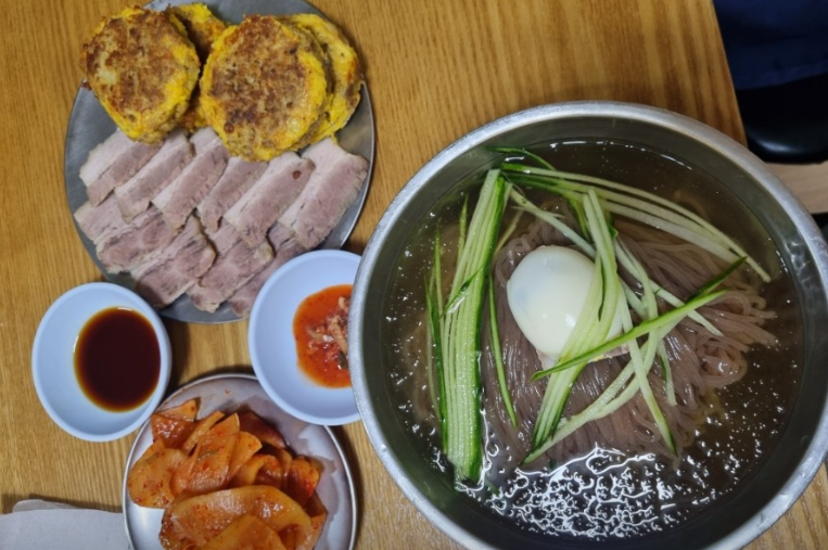 옥천냉면 황해식당 본점