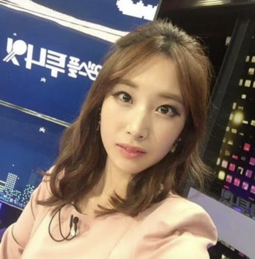 김선신 외모