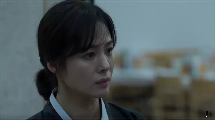선산-주인공-윤서하-역의-김현주-스틸컷