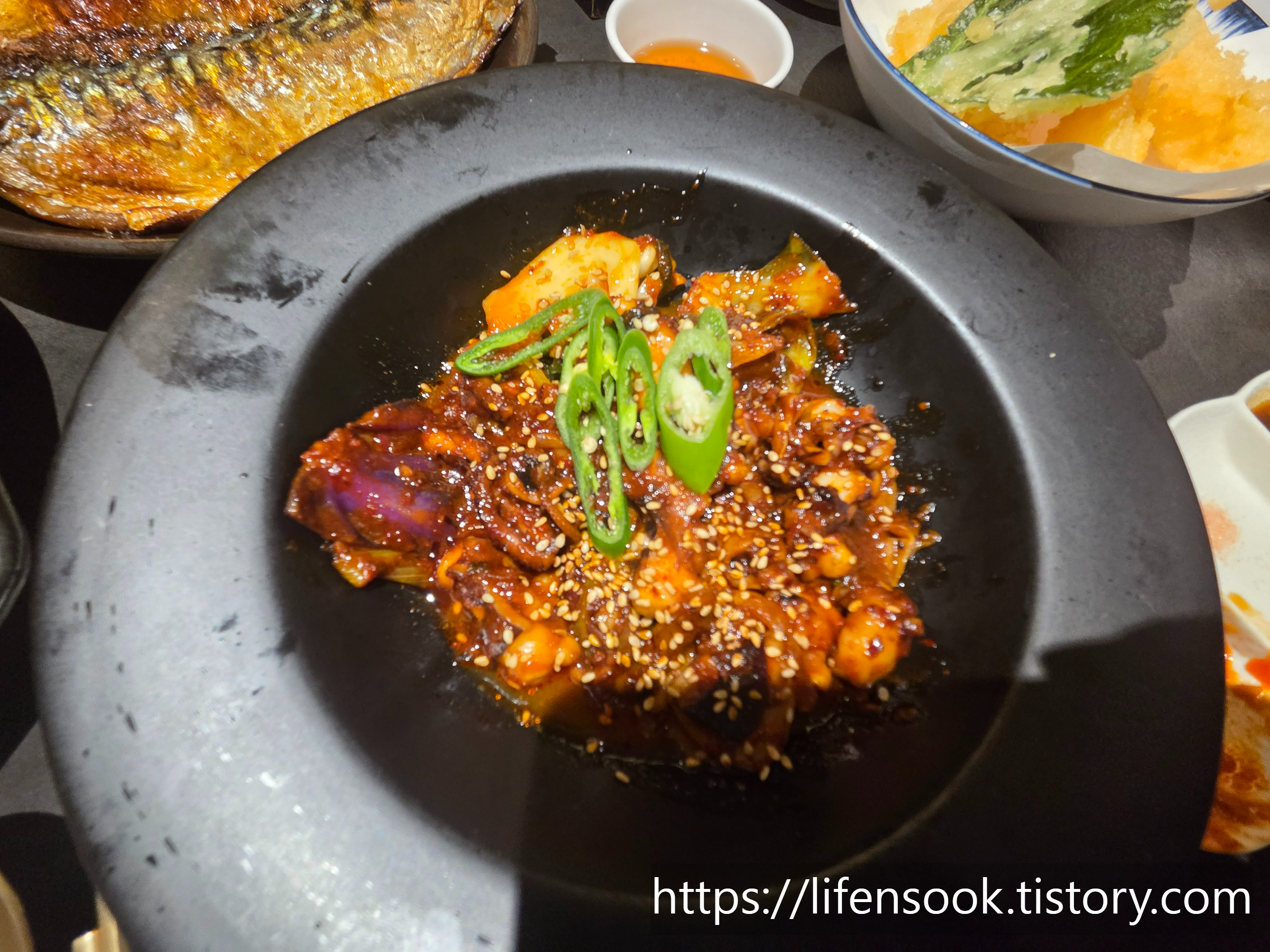 더형제 강남점 한상차림 낙지볶음