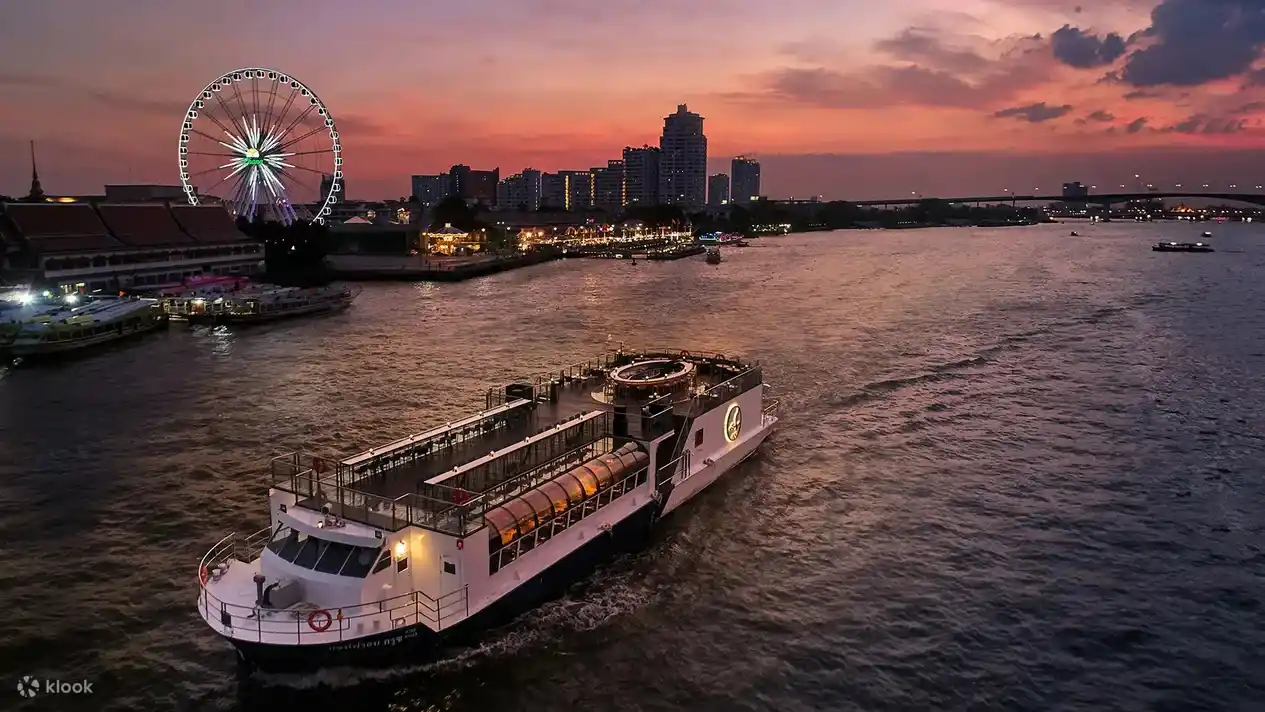 방콕 사프란 크루즈 차오프라야 럭셔리 디너 크루즈 태국