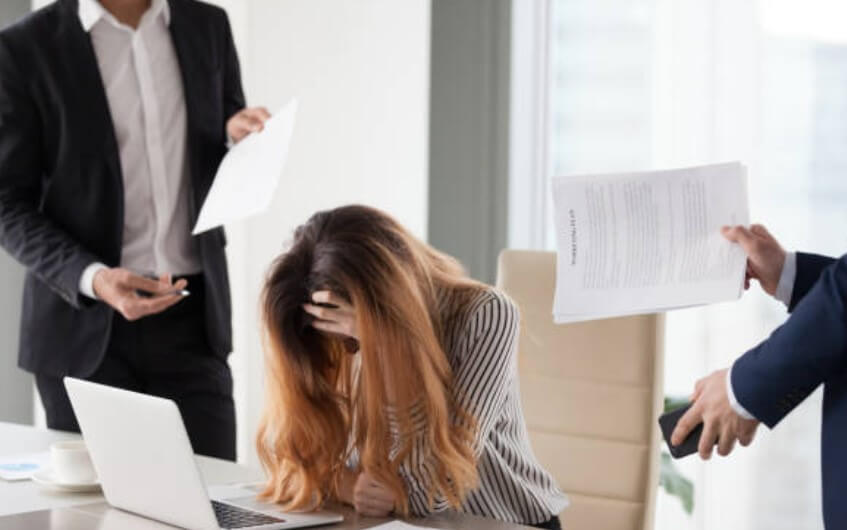 괴롭히는꿈 괴롭힘당하는꿈 