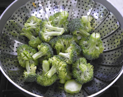 브로콜리 찌는 이미지