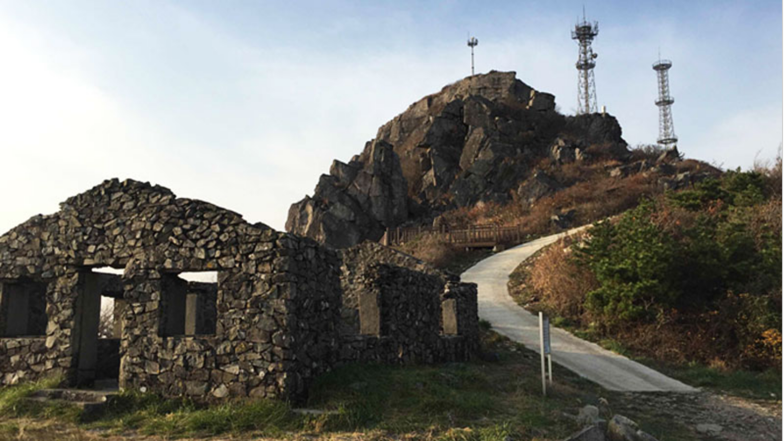 포로수용소-전경