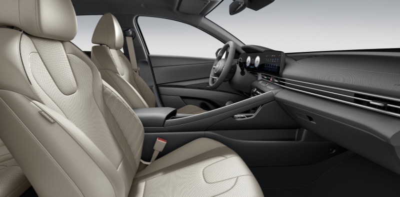 아반떼 하이브리드 실내 컬러