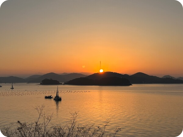 통영 이순신공원 새해 일출 명소/출처:통영신문