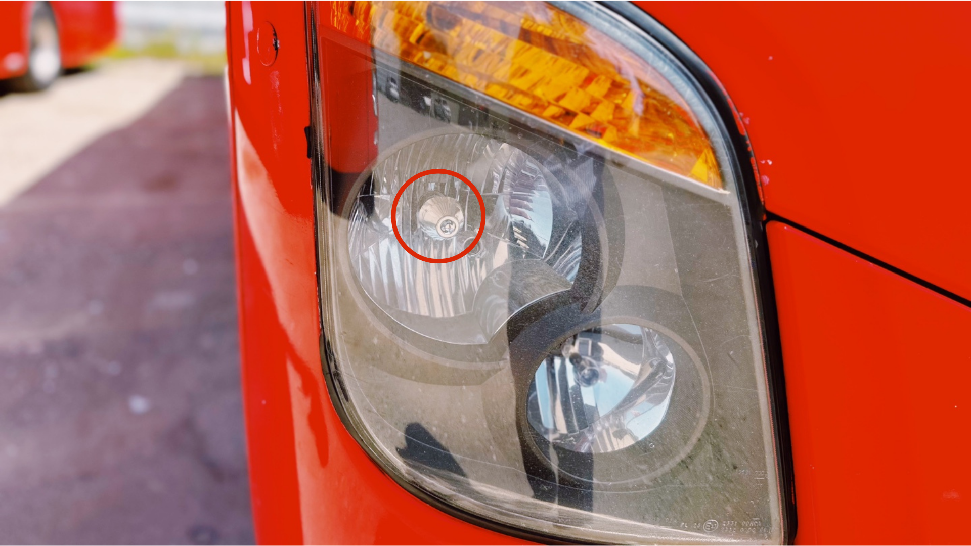 버스 전조등 교체하기