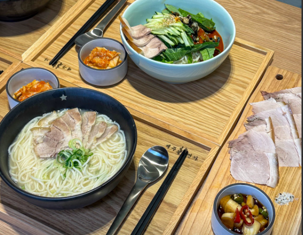 지미오름 관련 사진(제주 돔베고기 돔베국수)