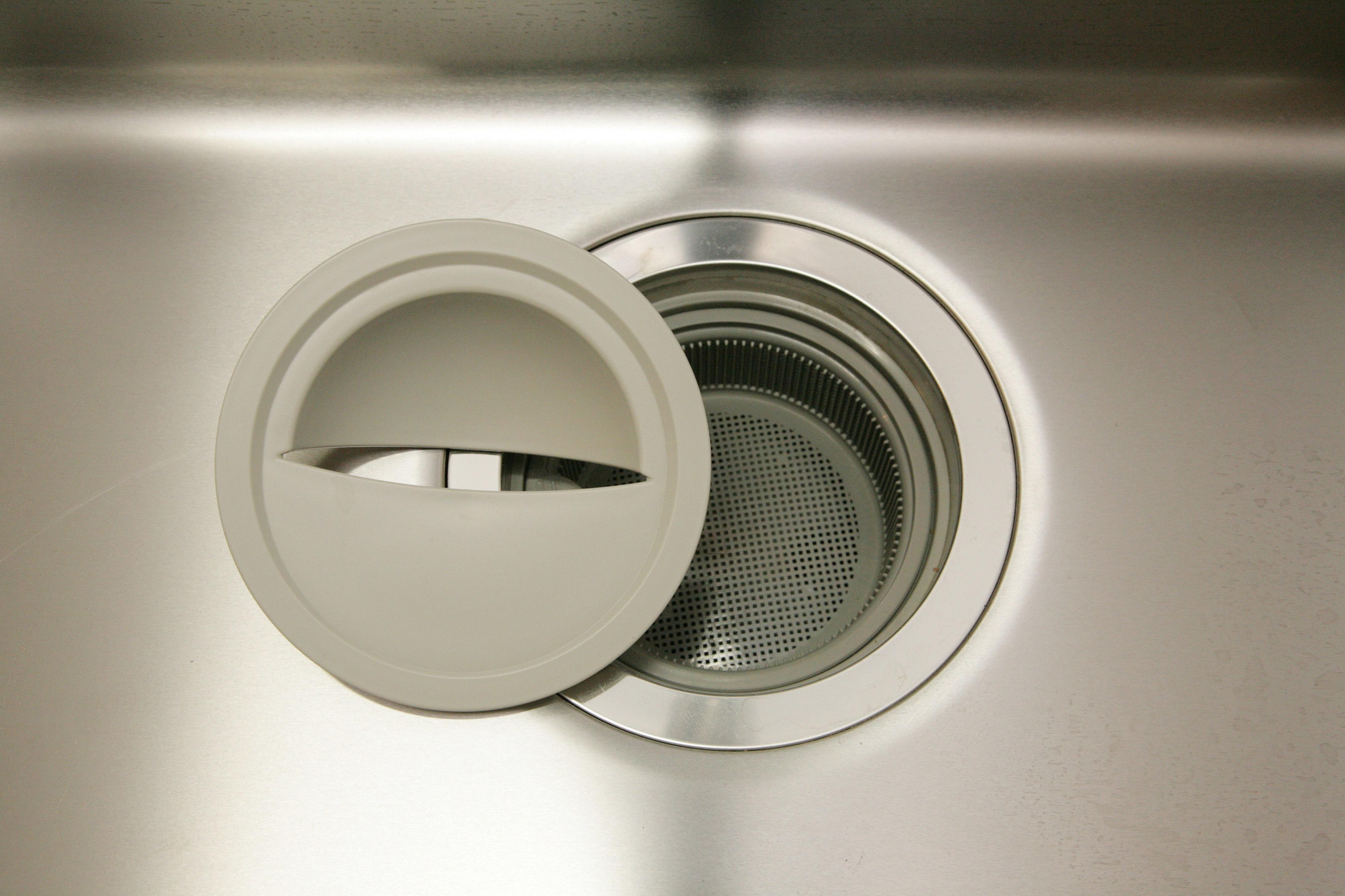 배수구 냄새 제거를 위한 추가 팁