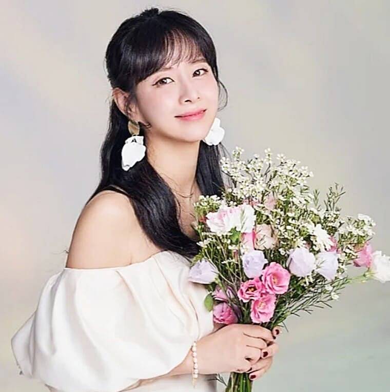 가수-은가은