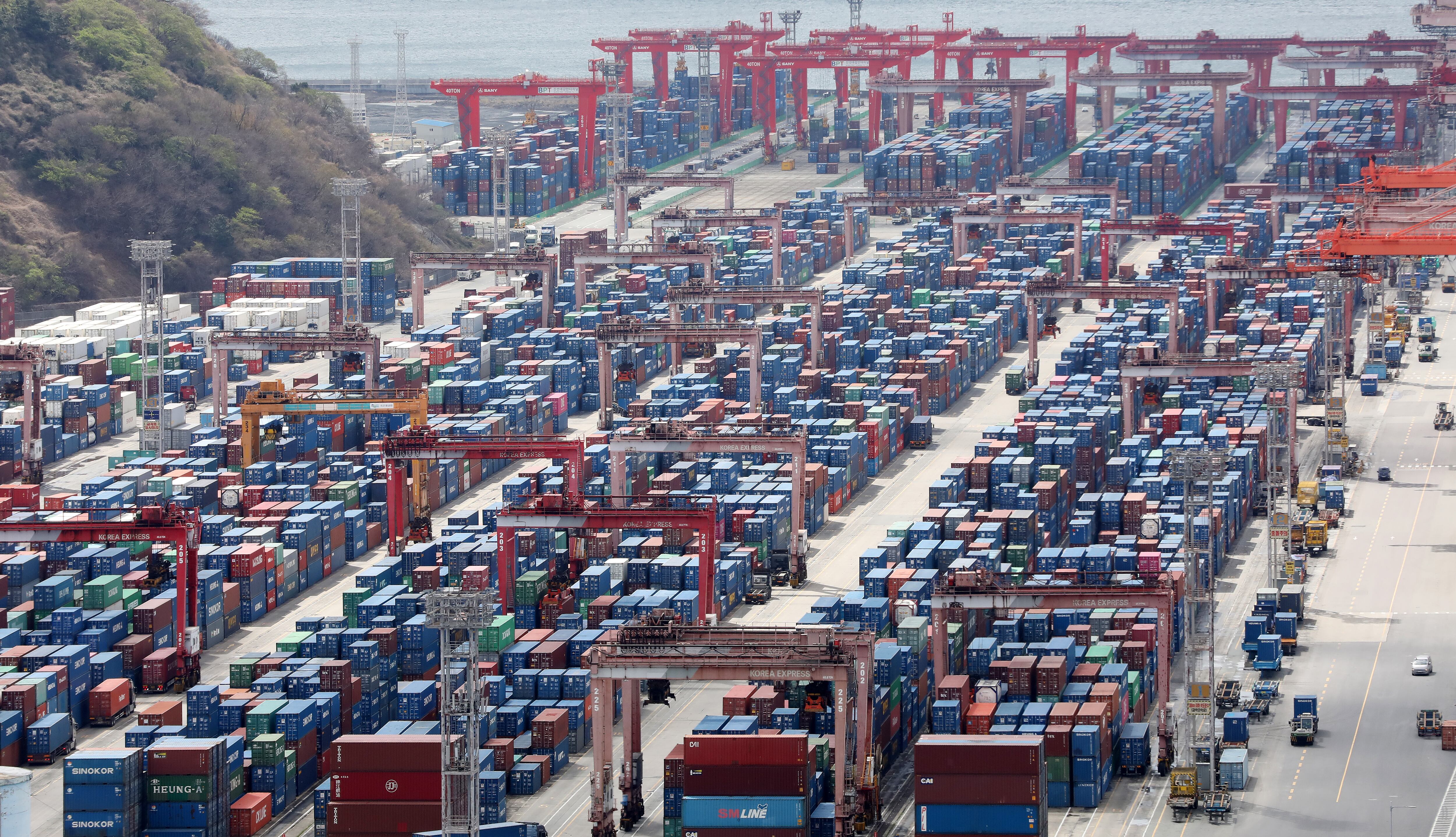 중기부 수출바우처 투입! 물류비 폭등 대응 패스트트랙 신청 방법 및 꿀팁 총정리