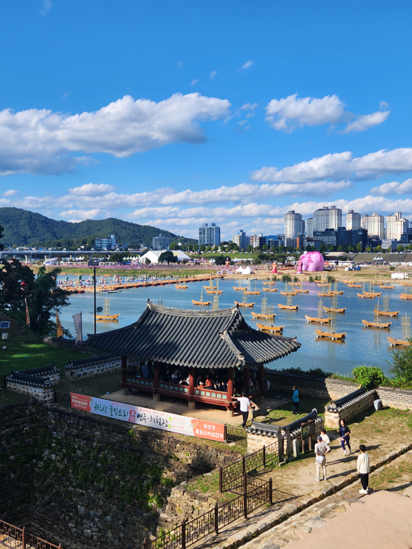만화루