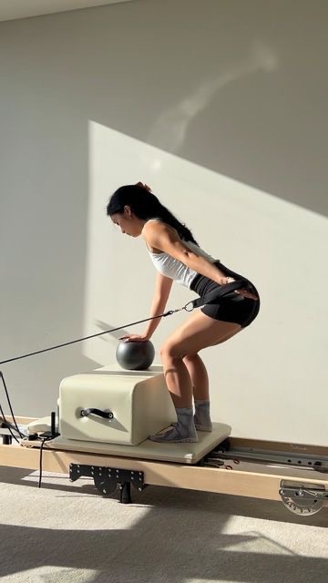 계절 따라 즐기는 필라테스 사진 첨부