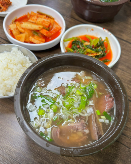 60년 전통 예산 장터국밥 식당