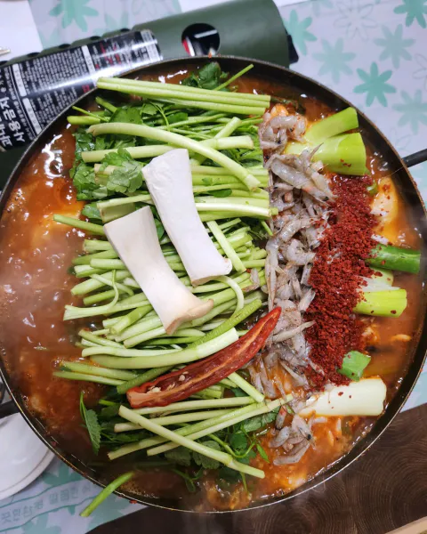 생생정보 우와한 식당 가물치오골계탕 음식점