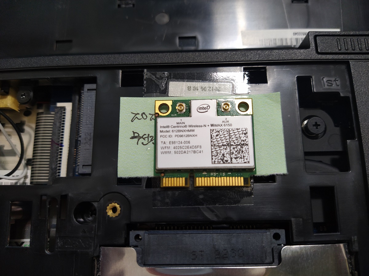 제거된 무선랜카드는 비닐봉투에 넣어서 돌려드림&nbsp;