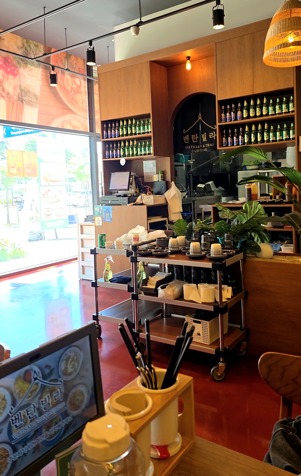 내부는-청결합니다.