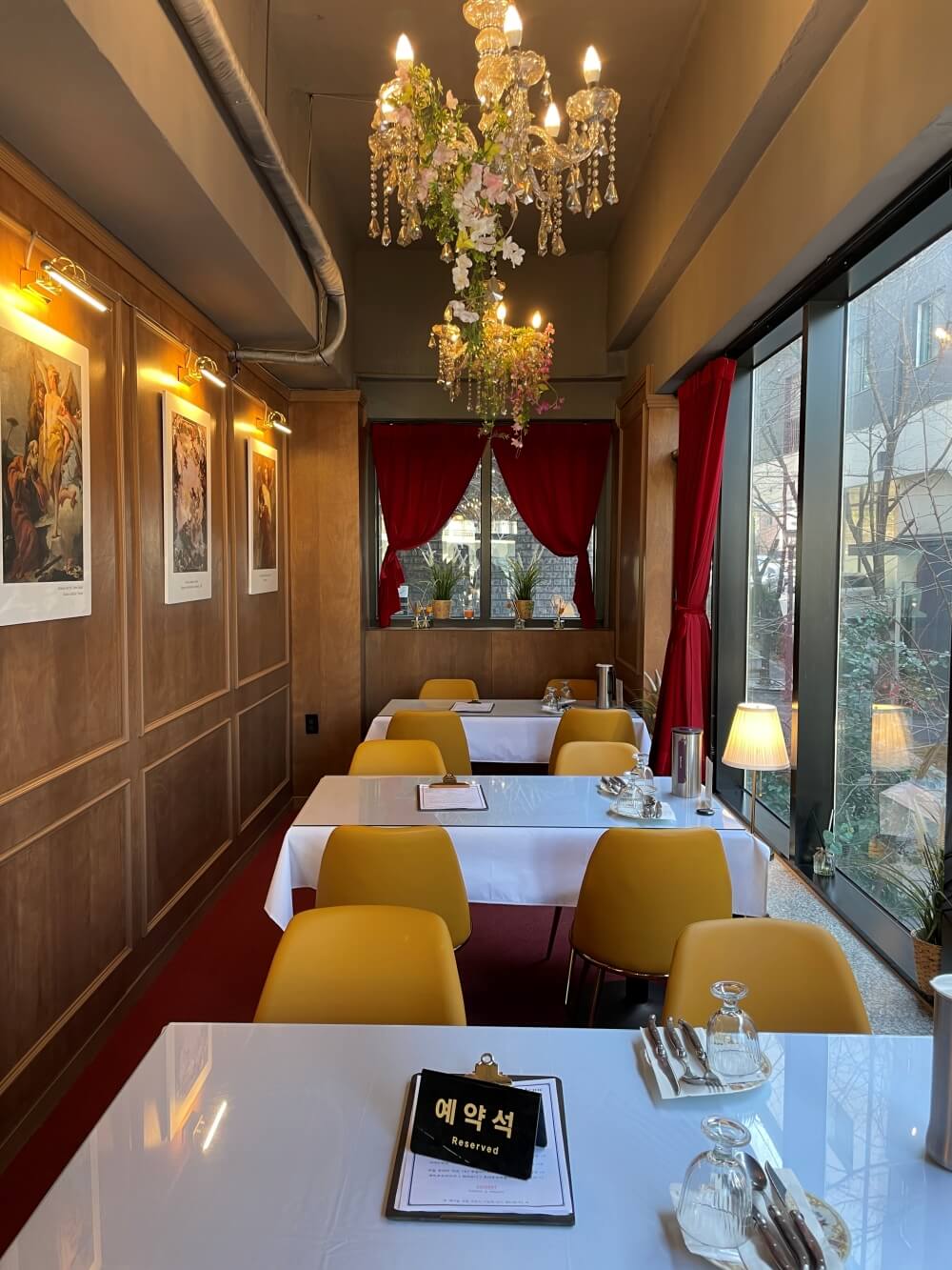 광교 카페거리 더 유로피언 - 매장 2층 모습