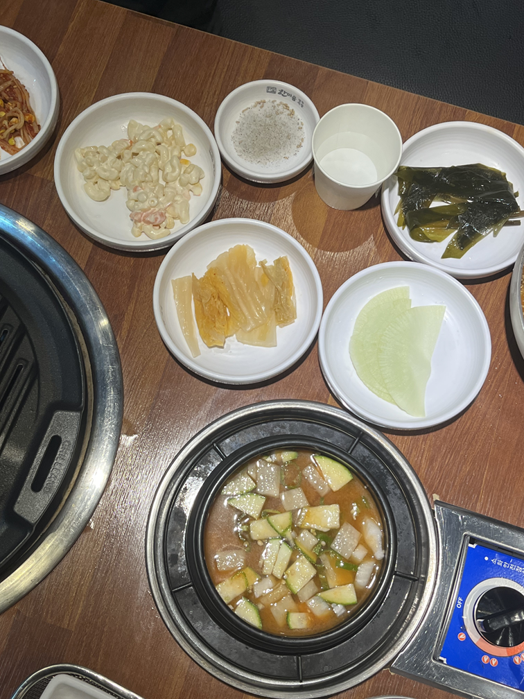 한마음 정육식당 기본반찬