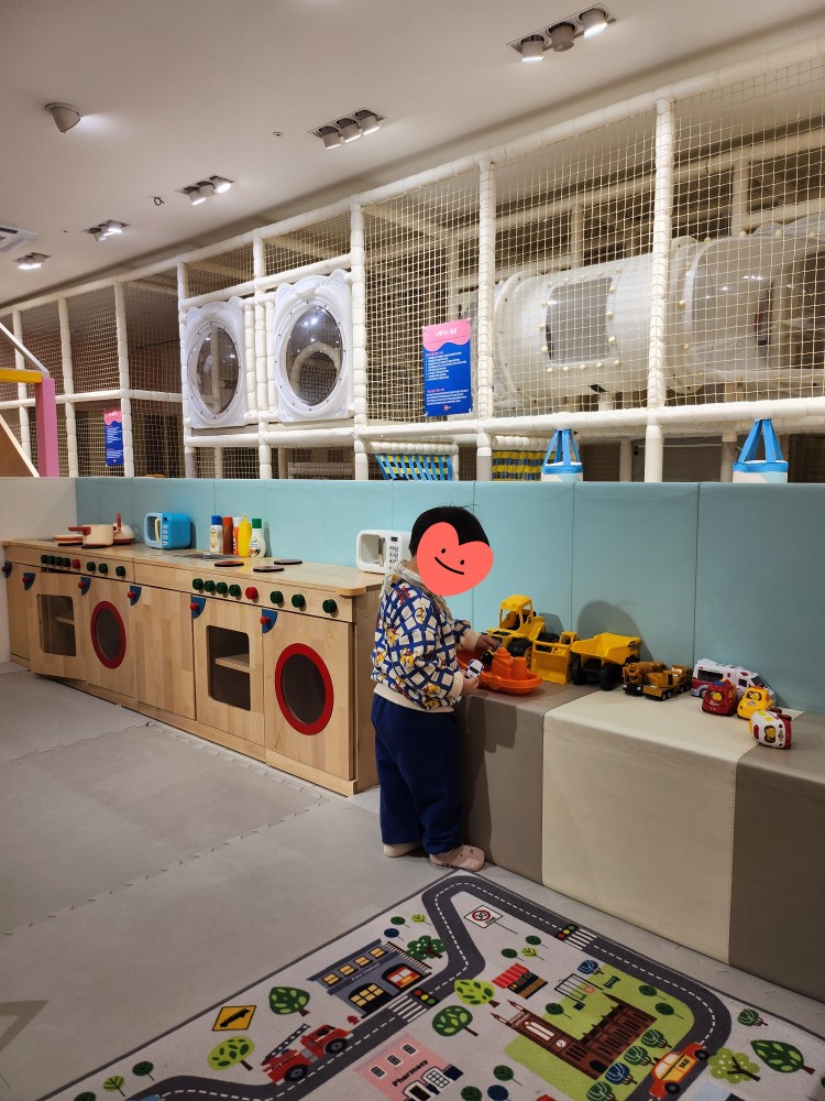 주방놀이와 자동차