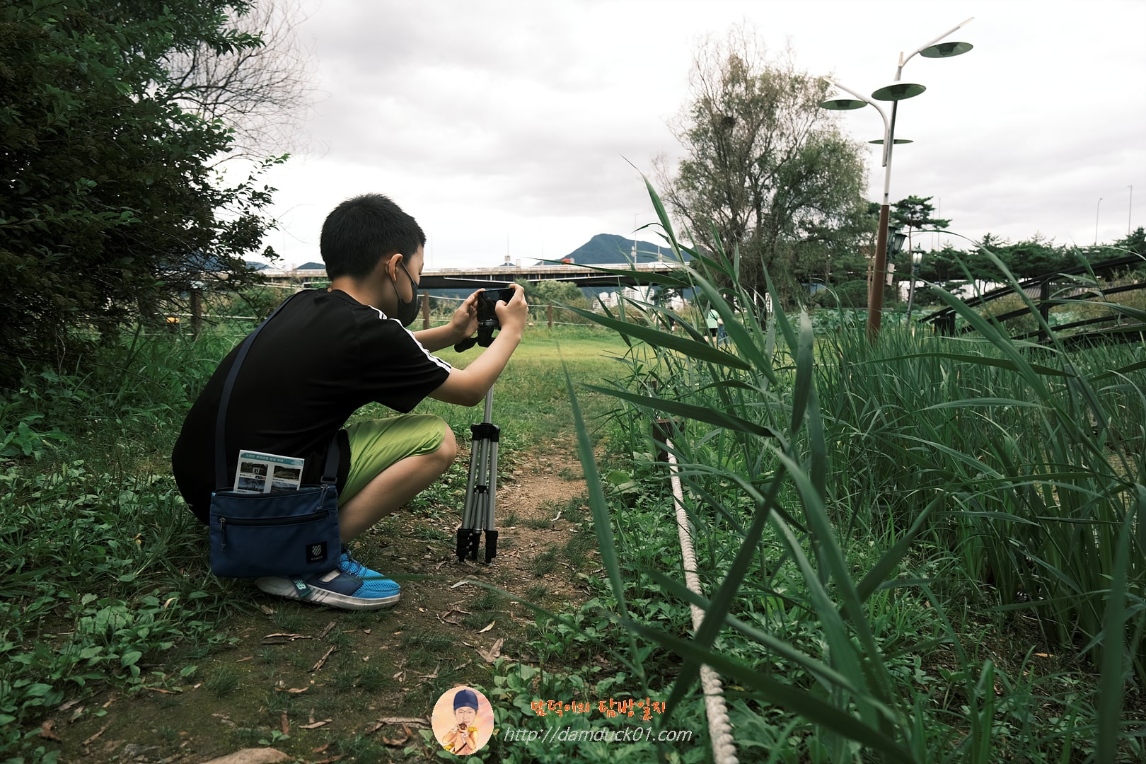 사랑의 연못을 찍는 가람