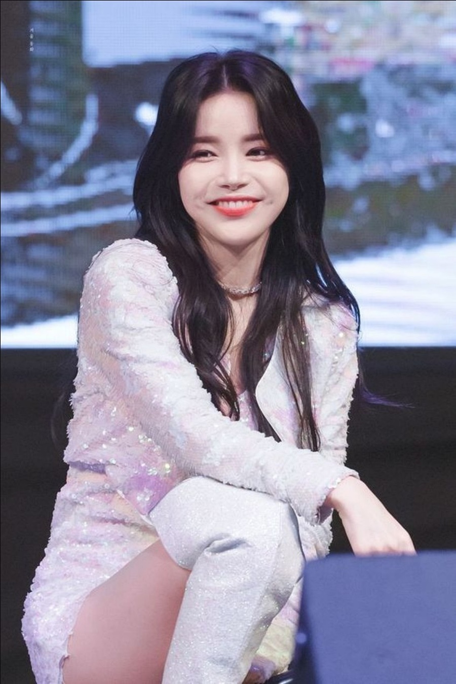 마마무 플러스 솔라 사진