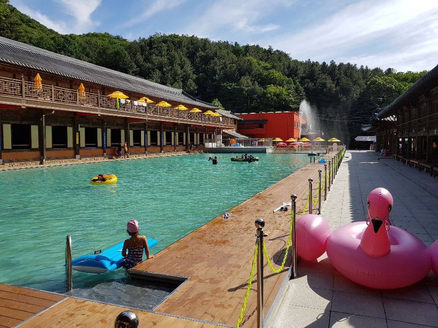 장흥 한옥수영장