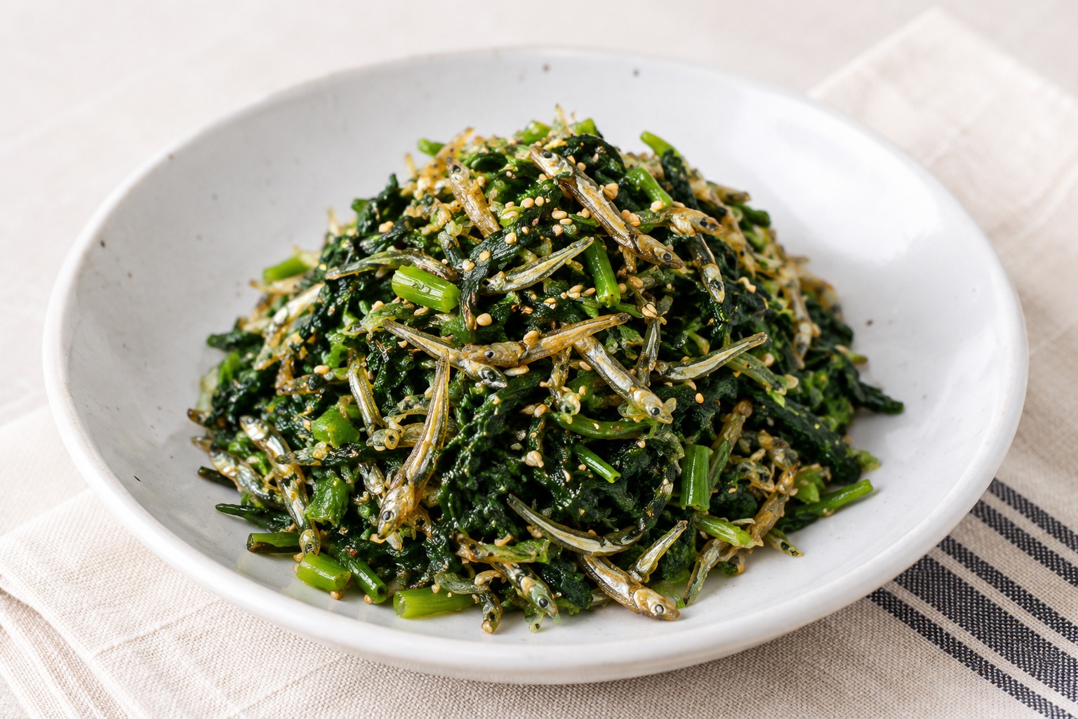 깻잎순멸치볶음
