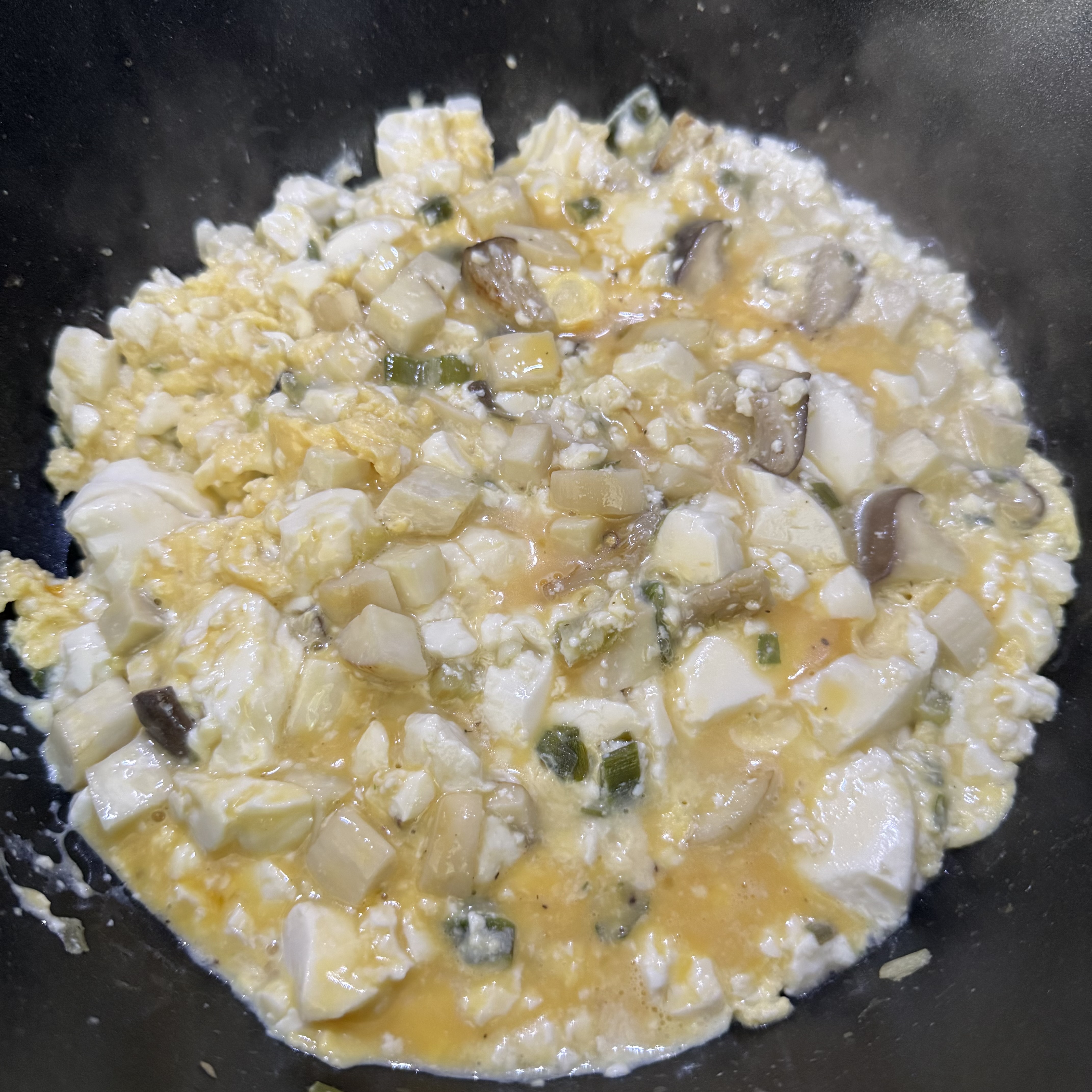 순두부 계란 버섯 덮밥 요리– 다이어트